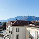 Du Hotel