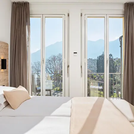 Du 3* Locarno