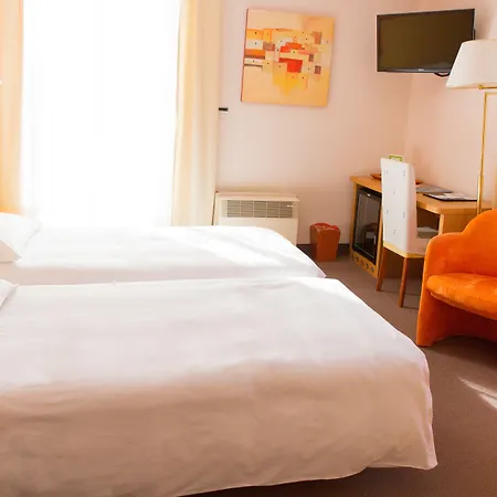 Otel Du
