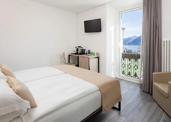 Du Hotel Locarno